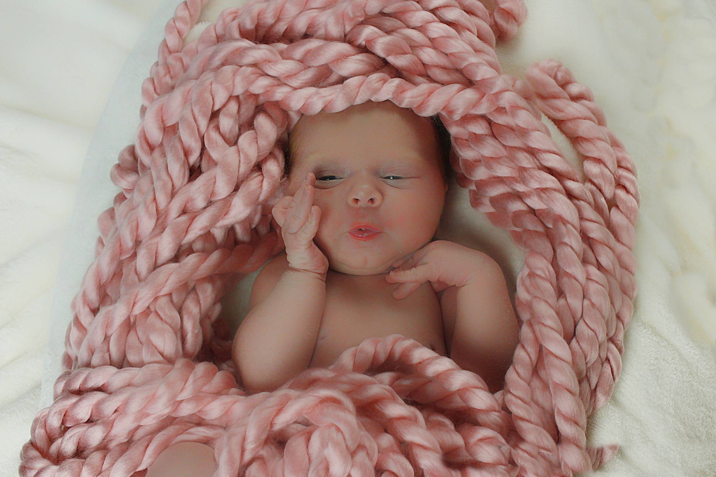 Happix-fotograaf-Nathalie-Joan-Veenendaal-Newborn-_-Baby-fotografie-087_A0st16NPk4V.jpg