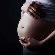 pregnant-belly-2021-09-24-01-23-17-utc_OtEy_cb2e.jpg