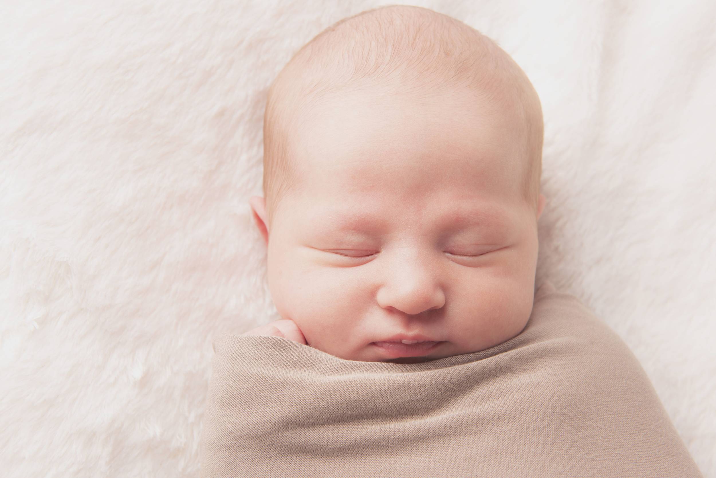 Happix-fotograaf-Bianca-Oosterhout-Newborn-_-Baby-fotografie-046_NZyO4Yoq7.jpg