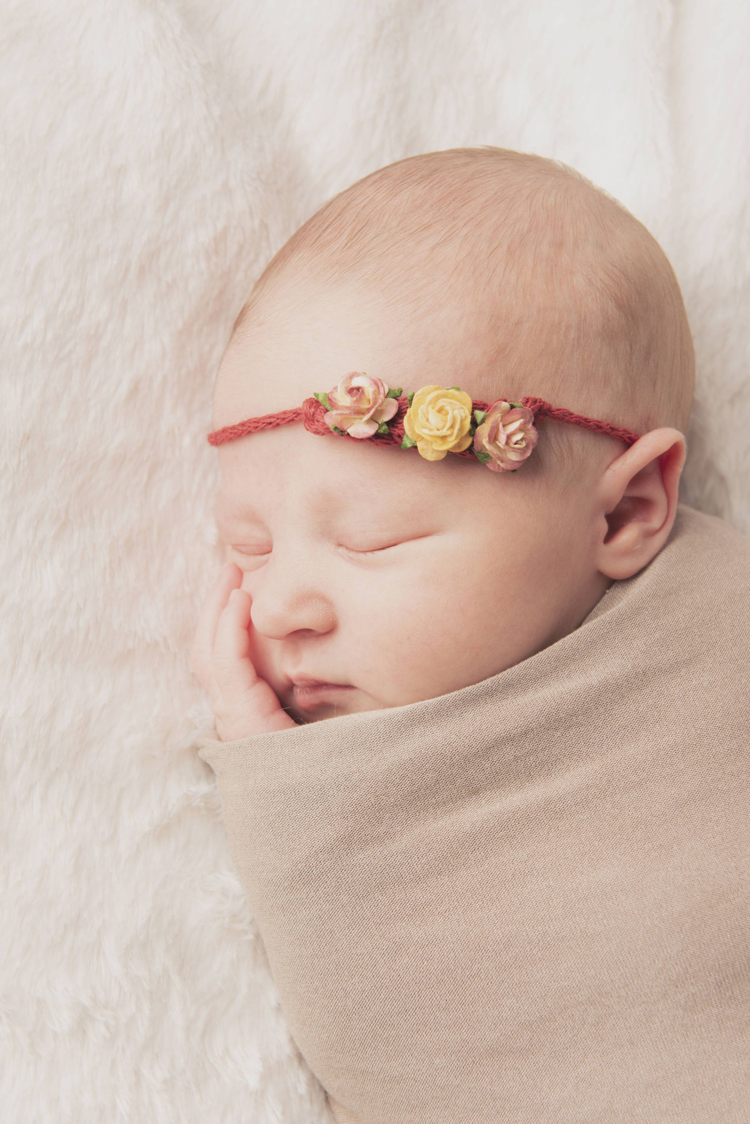 Happix-fotograaf-Bianca-Oosterhout-Newborn-_-Baby-fotografie-047_shyS69XXhp.jpg