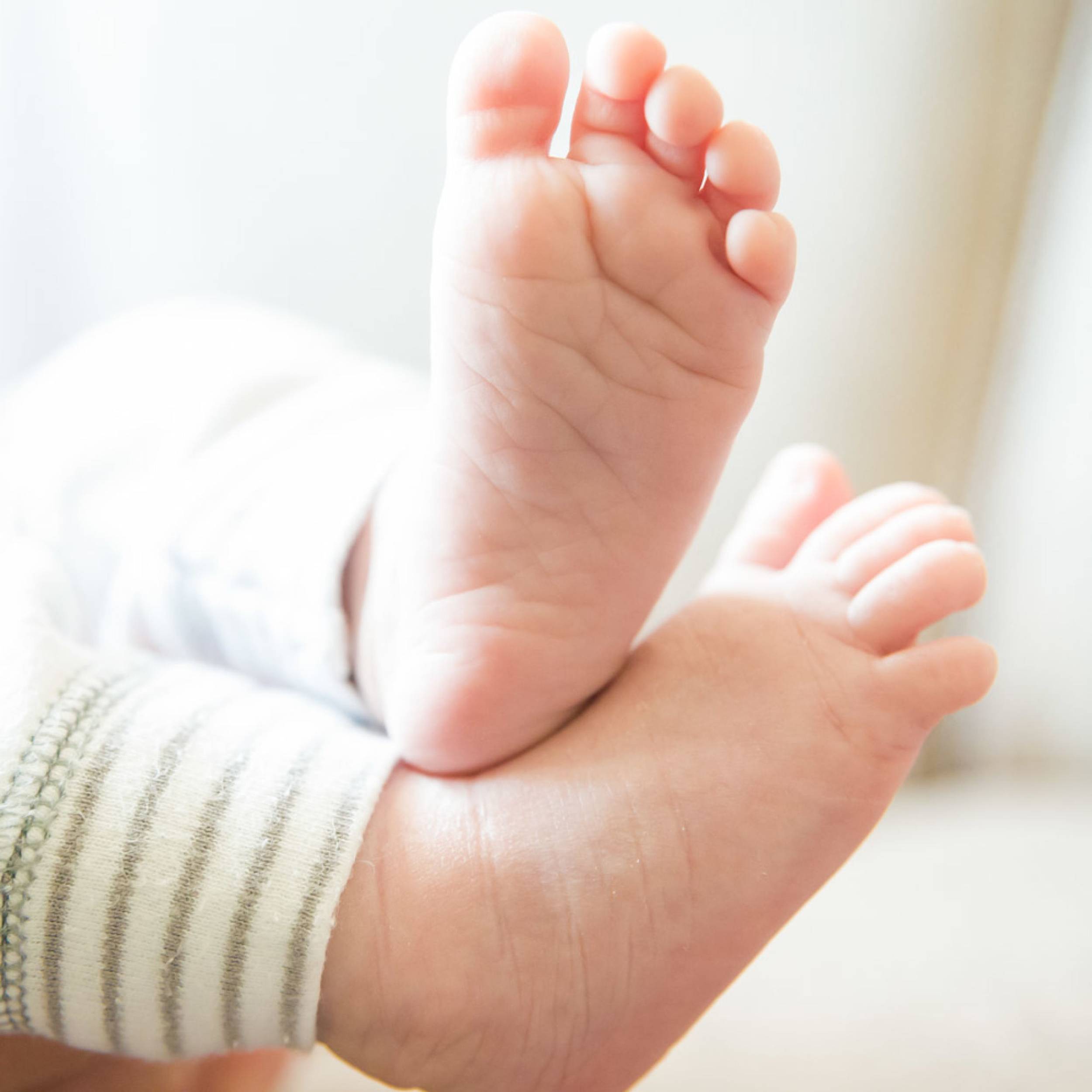 newborn-babyfotografie-happix-markelo-MVDK-20170621-2473_tVzpw5Jqn_4iMQRAavu.jpg