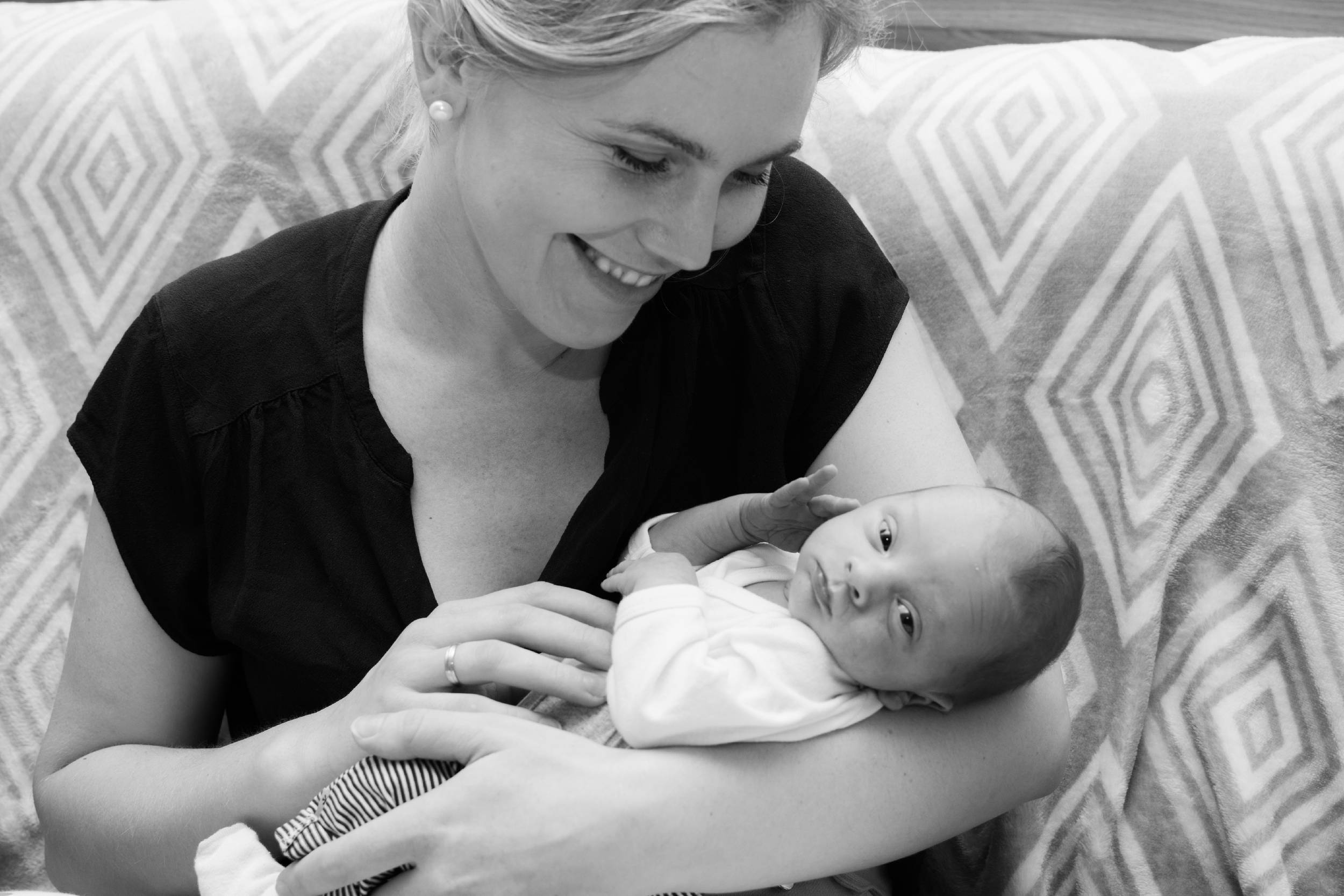 Happix-fotograaf-Joanna-Newborn-_-Baby-fotografie-015_KPmY-N1Tl.jpg